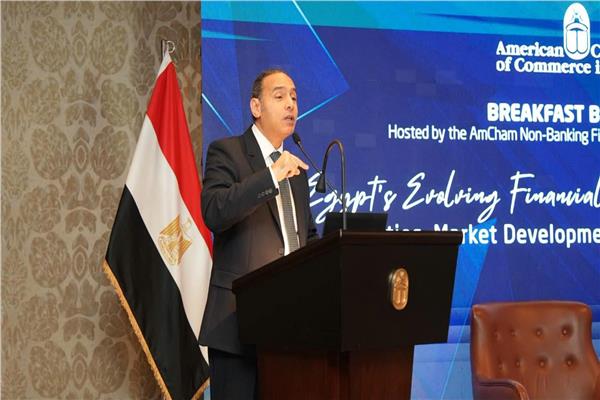  د. إسلام عزام