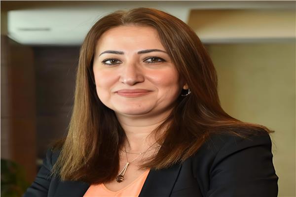  الأستاذة داليا الباز، رئيس مجلس إدارة البريد المصري، 