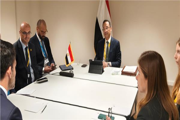 من جنيف.. رأفت هندي ينسج تحالفات رقمية جديدة 