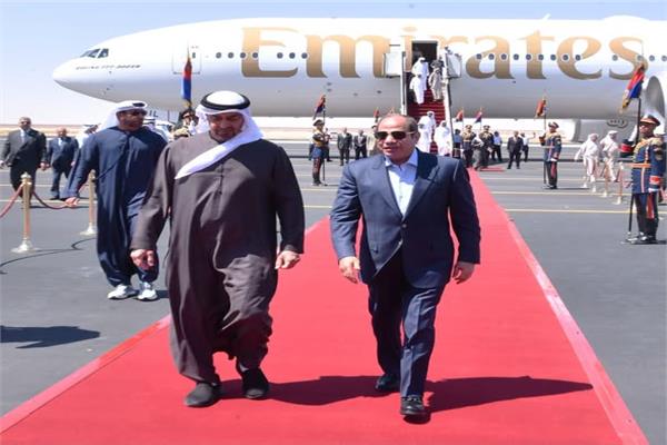  الرئيس السيسي  يستقبل نظيره الاماراتي في العلمين 