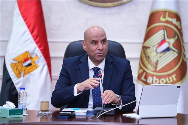 وزير العمل حسن رداد 