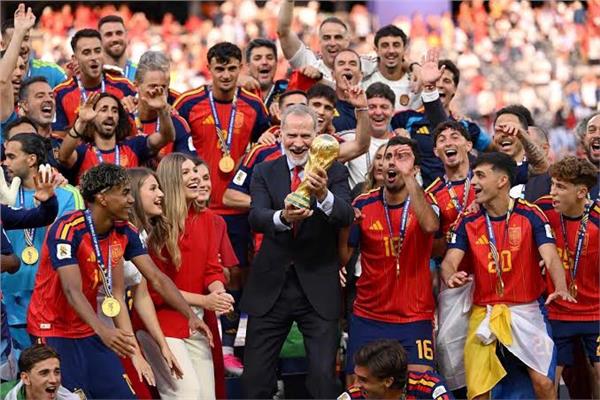ملك إسبانيا ولاعبي المنتخب الأسباني