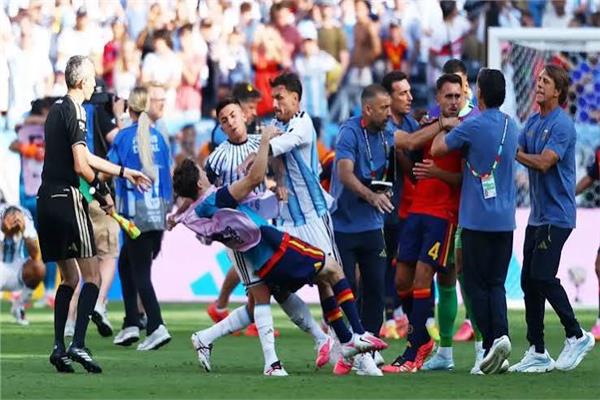 احداث مباراة الارجنتين واسبانيا