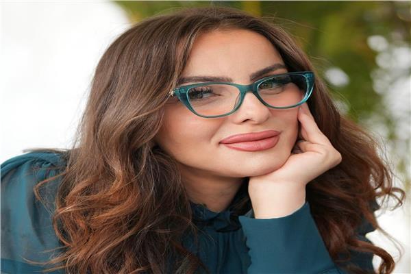 مي كمال 