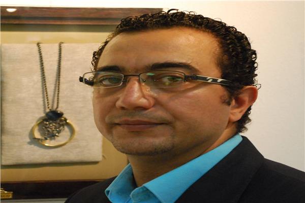 مستشار شعبة المعادن الثمينة