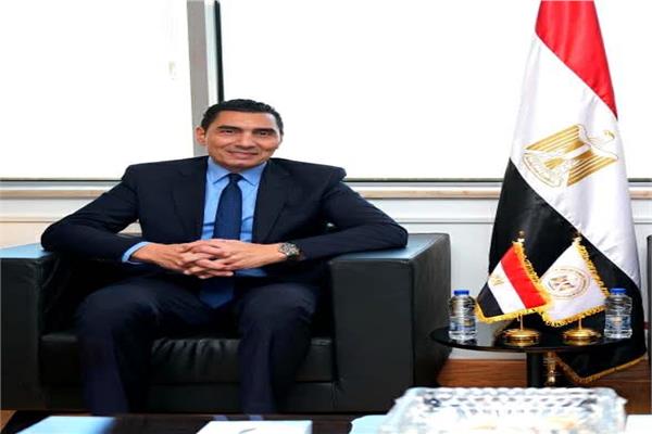 جوهر نبيل وزير الشباب والرياضة