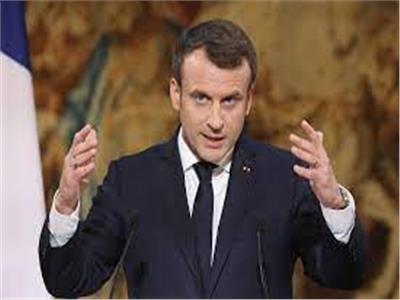 ماكرون قاتل.. تشعل سباق الانتخابات الرئاسية الفرنسية