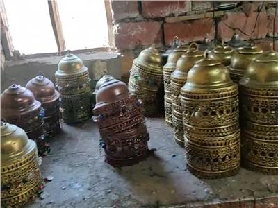 شمنديل قرية التحف الإسلامية بالمنوفية .. تصارع غلاء الأسعار للبقاء