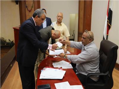 رئيس لجنة القوى العاملة بالنواب يرشح نفسه لرئاسة اتحاد عمال مصر 