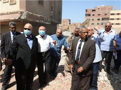 محافظ القاهرة يتفقد إزالات منطقة عزبة الإخلاص بالهايكستب في النزهة 