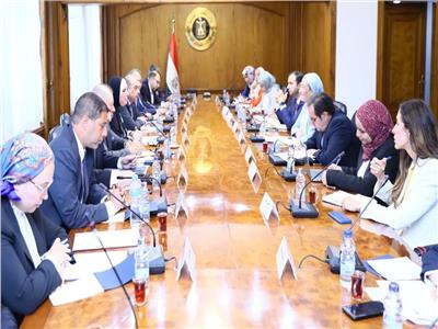 وزيرتا البيئة والتجارة والصناعة تستعرضان التحضير لاستضافة مصر لقمة المناخ COP27 خلال شهر نوفمبر المقبل