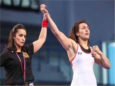 بطولة الرانك الدولية للمصارعة تحتفي بمشاركة سمر حمزة في منافساتها