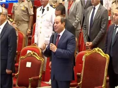 الرئيس السيسي لأبطال معركة أبو عطوة: «تقبلوا اعتذارنا».. ولنا شرف لقائكم 