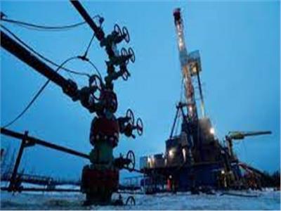 روسيا تحظرعلى المصدرين المحليين الإلتزام بسقف أسعار النفط