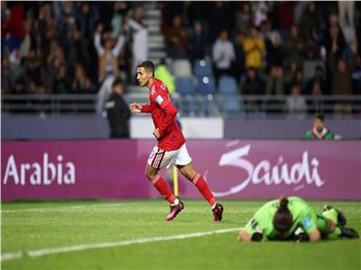 وزير الرياضة يتابع التنسيق بين اتحادى الكرة المصرى والمغربى لنقل مباريات الأهلى بالمونديال 