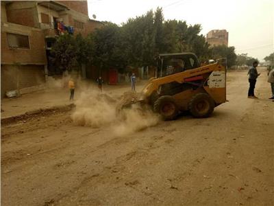 جولات المحافظ بالمدن ألهبت حماس المحليات لإزالة الإشغالات في «الشرقية»