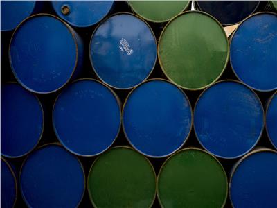 «700 ألف برميل يومياً » ..روسيا تخفض إنتاجها النفطي خلال مارس بأكثر من تعهداتها