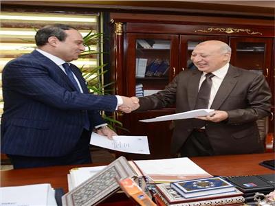 توقيع مذكرة تفاهم بين مصلحة الضرائب والشركة المصرية للإيداع والقيد المركزي