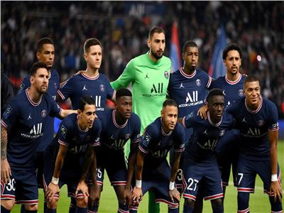 باريس سان جيرمان ضيفًا على أوكسير لحسم لقب الدوري الفرنسي