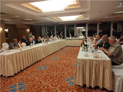  منظمة العمل العربية وعمال مصر يعقدان  إجتماعا تشاوريا لتنظيم المؤتمر العربي 