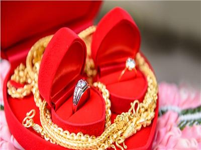 «شبكة للإيجار».. مبادرة للتيسير على العروسين فى ظل ارتفاع أسعار الذهب