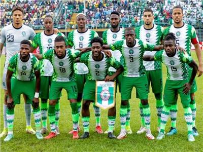منتخب نيجيريا يهزم سيراليون بثلاثية ويتأهل لأمم أفريقيا