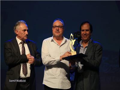 «شوق» التونسي و«سما» الأردني يحصدان ذهبية مهرجان المسرح الحر الـ 18