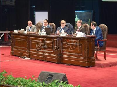 مجلس جامعة القاهرة  يهنىء الرئيس السيسي  بعيد الأضحى المبارك وثورة 30 يونيو