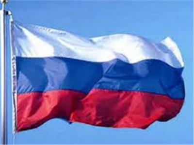 المركزي الروسي : انخفاض سعر صرف الروبل يحمل حاليا مخاطر تضخمية لروسيا