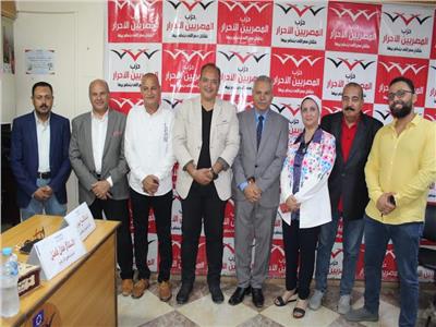 المصريين الأحرار يُكرم الأبطال الفائزين ببطولة السويس لألعاب القوي