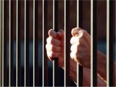 حبس المتهم بالاتجار بالنقد الاجنبي بالقاهرة