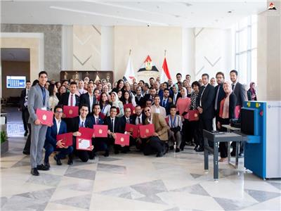 «معلومات الوزراء» يكرم طلاب الجامعات وشباب الخريجين المتميزين