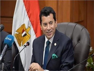 وزير الرياضة يهنئ لاعب الجودو بعد فوزه ببرونزية تاريخية لمصر ببطولة العالم