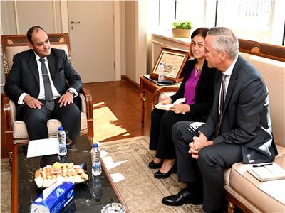 وزير التجارة يبحث سبل تعزيز التعاون الاقتصادي بين مصر وألمانيا