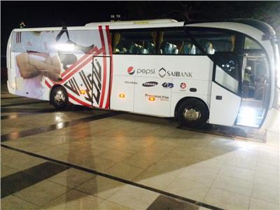 حافلة الزمالك تصل إلى ستاد القاهرة استعدادا لمواجهة بيراميدز في الكأس