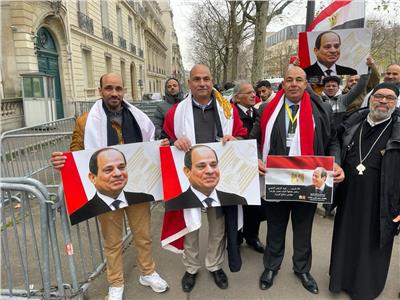 المصريون في فرنسا يتوافدون على المقار الإنتخابية للإدلاء بأصواتهم في ثاني أيام