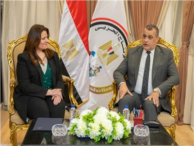 «الهجرة والإنتاج الحربي» يدعمان المصريين بالخارج في إقامة مشروعات استثمارية