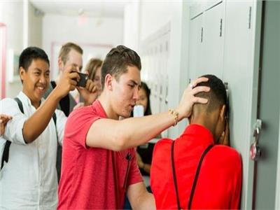 وسائل التواصل الاجتماعى كلمة السر فى زيادة العنف بين الطلاب بالمدارس