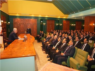 النائب العام يلتقي قيادات النيابة العامة ورؤساء المحاكم الابتدائية بالإسكندرية