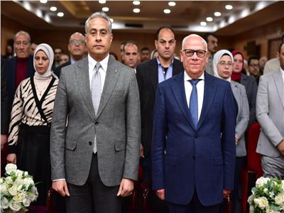 وزير العمل ومحافظ بور سعيد يشهدان «عرضا فنيا» لذوي الهمم 