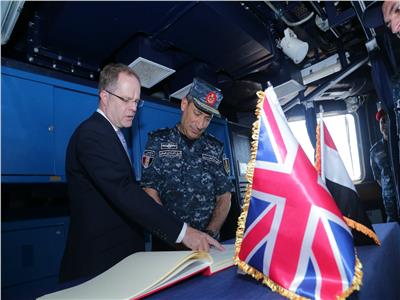 البحرية المصرية والبريطانية تنفذان التدريب البحري المشترك "مدافع الأسكندرية"
