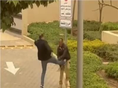محامي رجل أعمال متهم بالتعدي على فرد أمن: المجني عليه طلب 3 ملايين جنيه