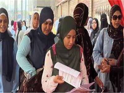 غدا.. طلاب الثانوية العامة بالنظام الجديد يؤدون امتحان اللغة الاجنبية الثانية.. والاقتصاد والاحصاء للقديم