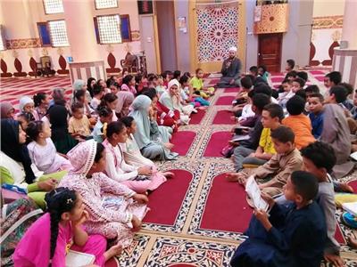 تنفيذاً لتوجيهات وزير الأوقاف ومحافظ أسوان .. مواصلة تنفيذ النشاط الصيفى للأطفال