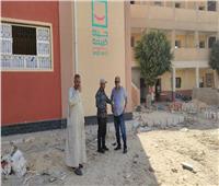 رئيس مدينة أشمون يستعرض مشروعات «حياة كريمة» بقطاع الأبنية التعليمية