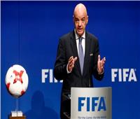 رئيس الفيفا يواصل الدفاع عن تنظيم كأس العالم كل عامين