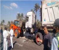 «اتحاد عمال مصر» يطالب بسرعة التحقيق في حادث الطريق الدائري بالجيزة