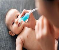 أهم الطرق الآمنة لتنظيف أنف الرضيع