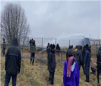  قوات بولندية تطلق الغاز المسيل للدموع على مهاجرين