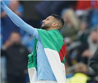 مان سيتي يهنئ محرز بتأهل الجزائر للتصفيات النهائية للمونديال